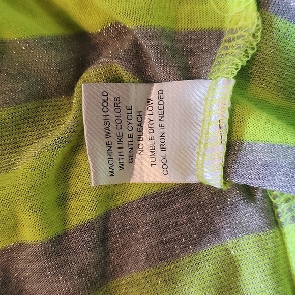 Almost Famous racerback tank top size small - Picture 4 of 5